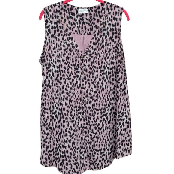 Maternity Size XXL Blouse Sleeveless Maurice's Purple Button Up Leopard Print 2X - Picture 1 of 11